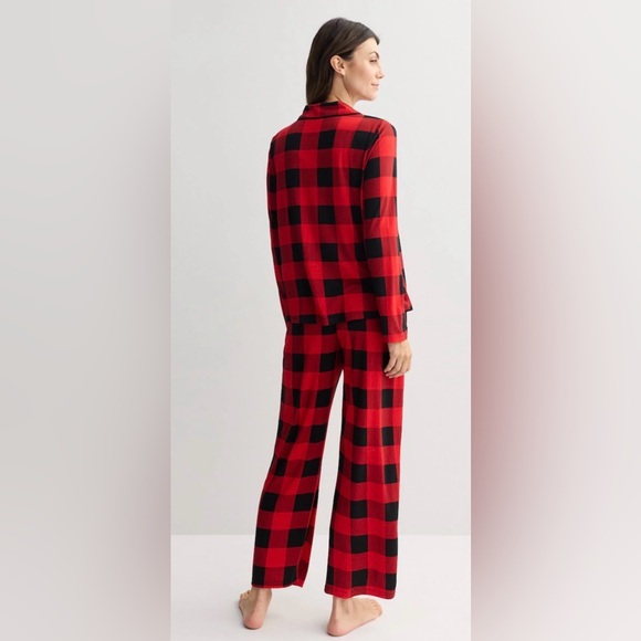 Wondershop Women’s Buffalo Plaid Black And Red Pajama Set Cozy Holiday Sleepwear - Picture 2 of 5